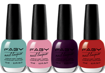 faby-opposite-nails-colores-verano
